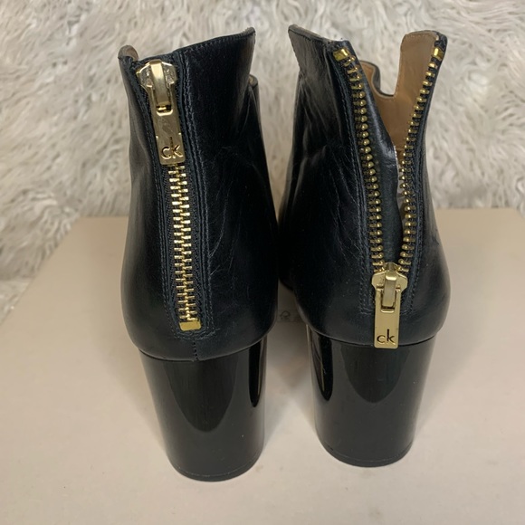 Calvin Klein Lorah Black Leather Booties size US 7.5 - Picture 3 of 6
